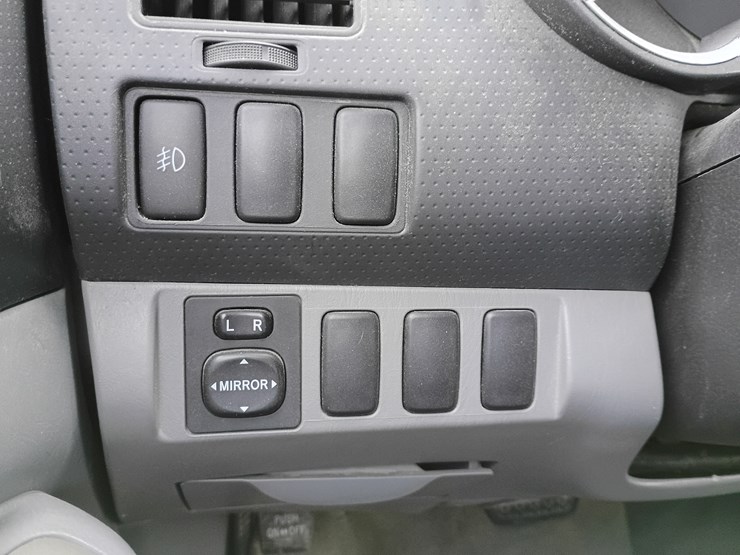 2007-toyota-tacoma-image-48