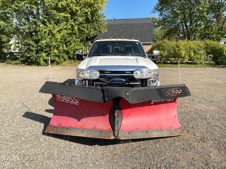 2016-ford-f350-image-2