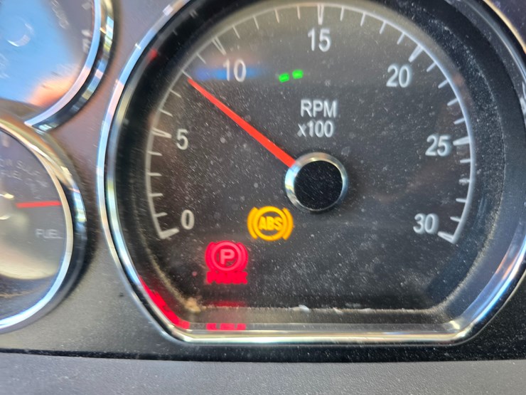 2015-peterbilt-579-image-83