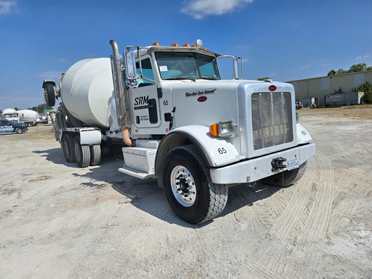 2014-peterbilt-365-image-47