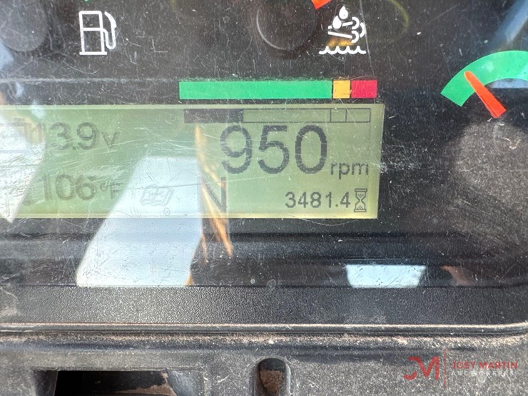 2018-caterpillar-420f2-it-image-35