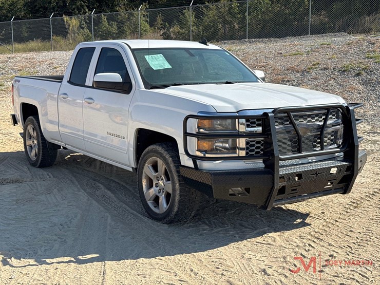 2015-chevrolet-1500-image-1