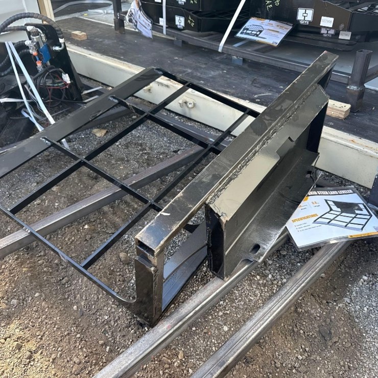 New GiYi Co Mini Stand-On Skidloader 40in Land Leveler Model GY-PDQ