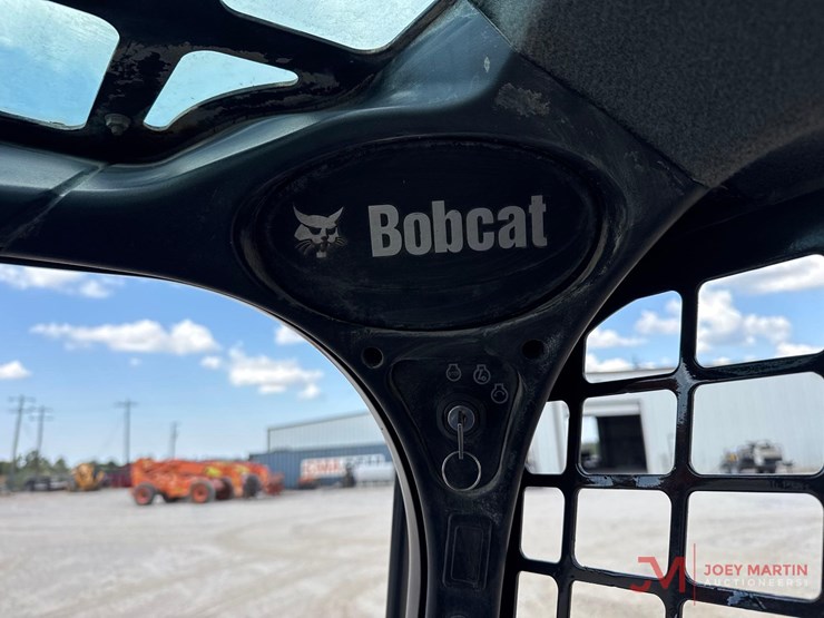 2021-bobcat-s450-image-15