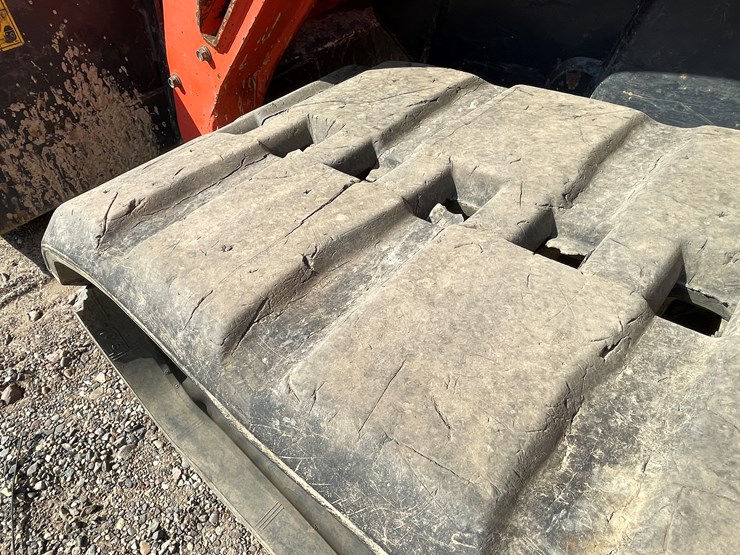 kubota-svl90-2-image-17