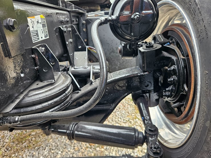 2015-kenworth-t800-image-119