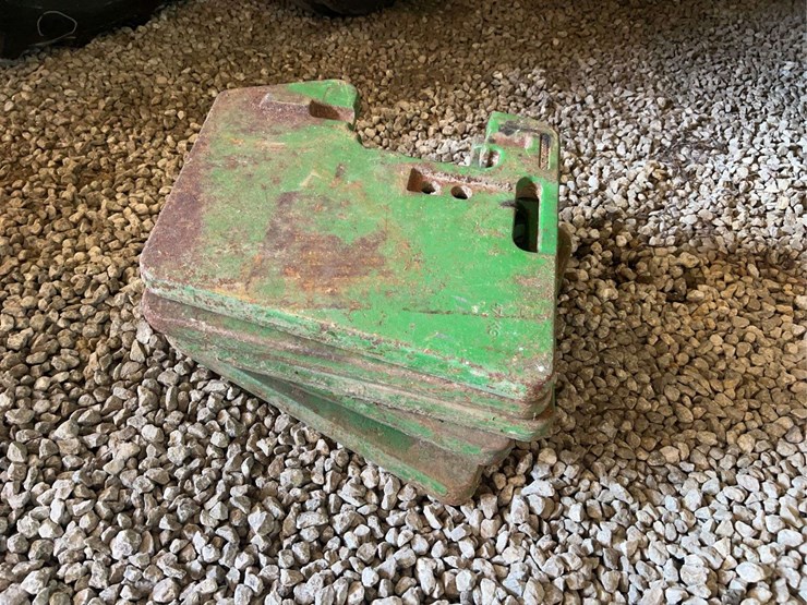 (6)-john-deere-suitcase-weights-image-1