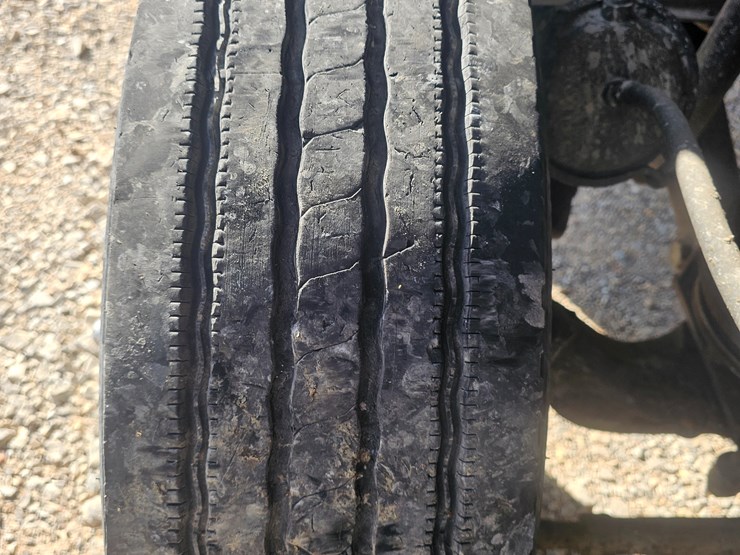 1989-peterbilt-379-image-89