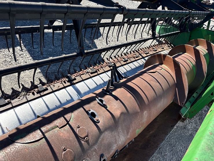 john-deere-918-image-6