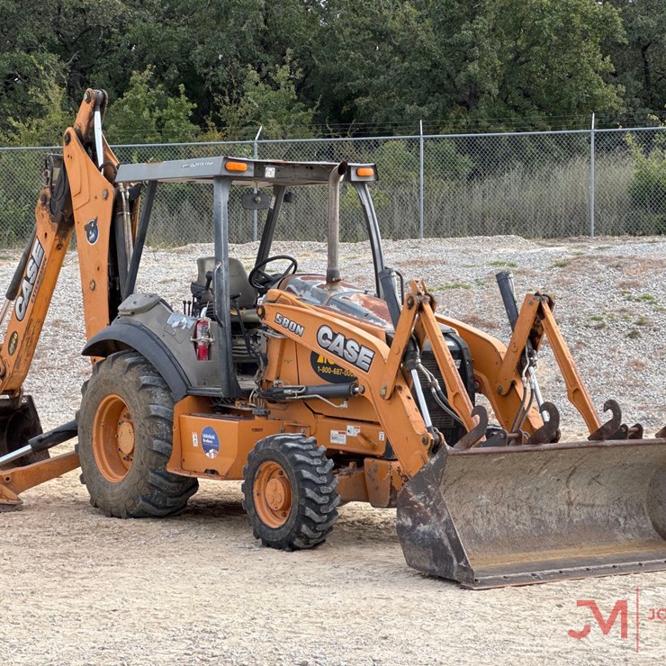2014 CASE 580N
