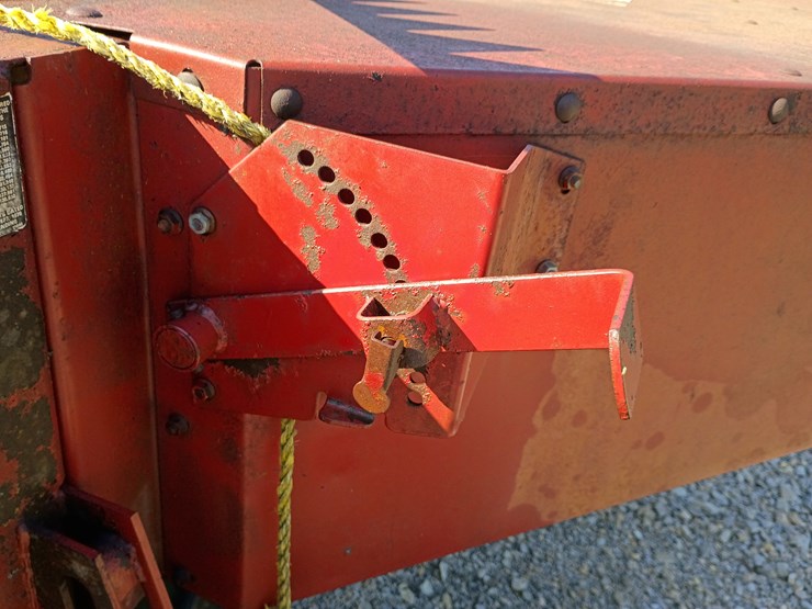 new-holland-489-image-25