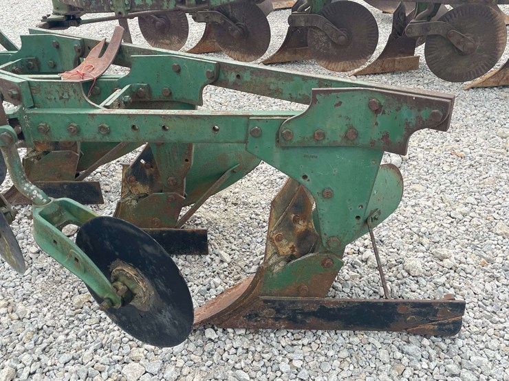 oliver-3-bottom-plow-image-14