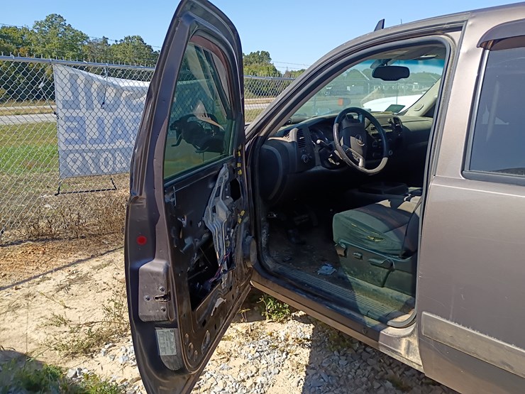 2008-chevrolet-silverado-image-15