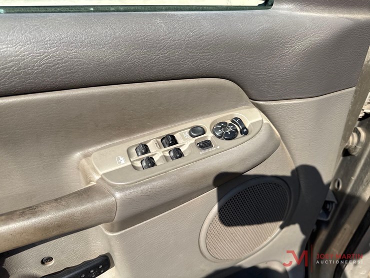 2003-dodge-ram-3500-image-16