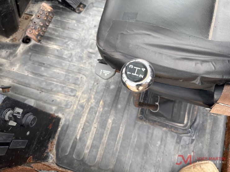 2019-jcb-930-image-15