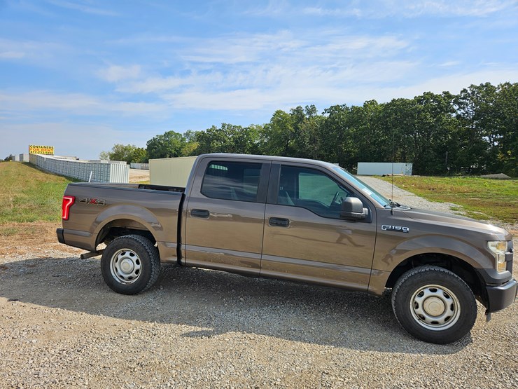 2016-ford-f150-image-18