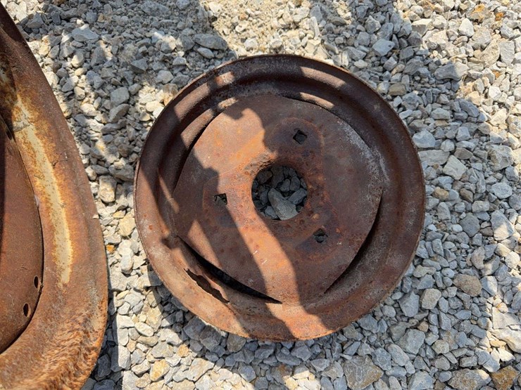 1-bottom-terrace-plow-image-25