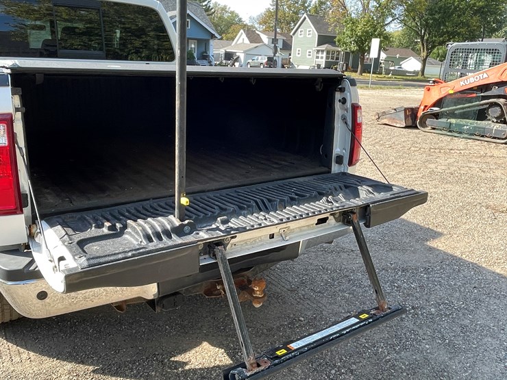 2016-ford-f350-image-44