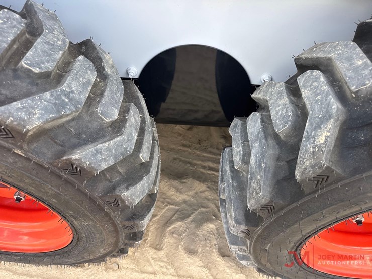 2021-bobcat-s450-image-12