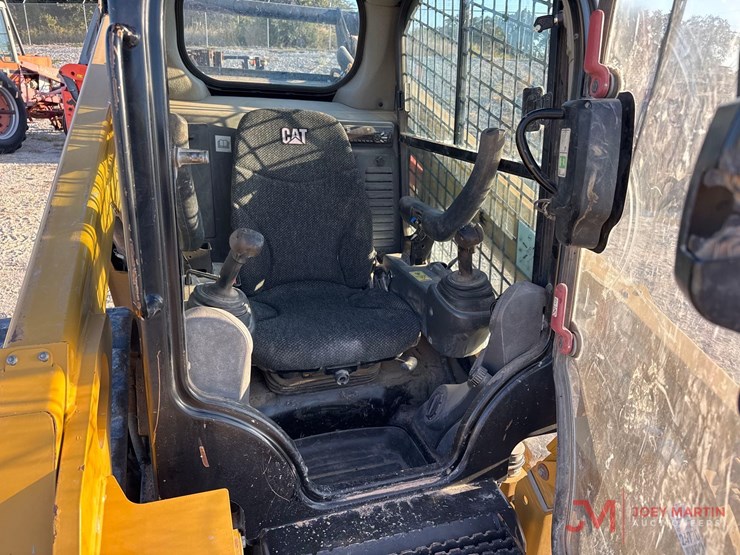2017-caterpillar-289d-image-15