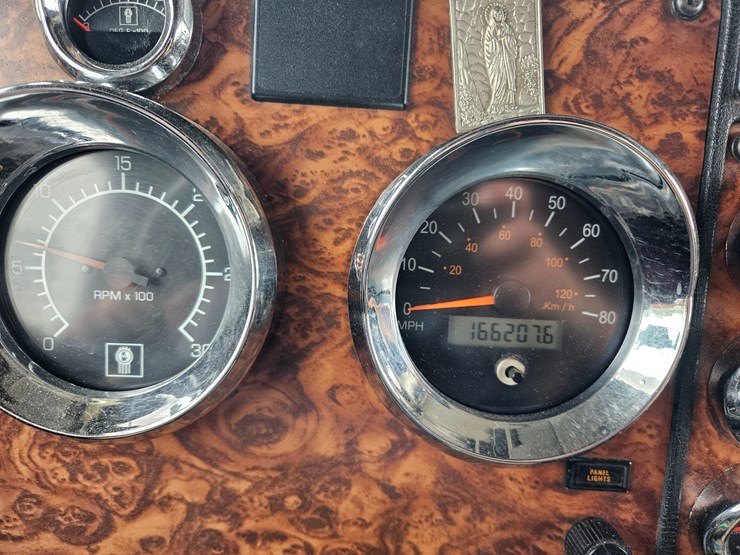 2000-kenworth-w900-image-59