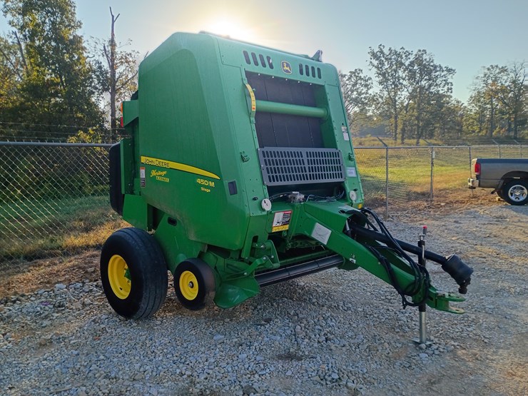 2020-john-deere-450m-image-7