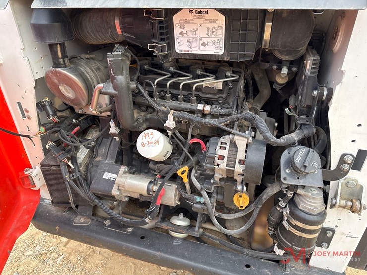 2019-bobcat-t595-image-10