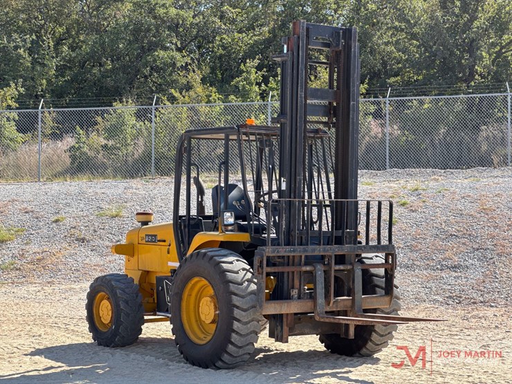 jcb-930-image-1