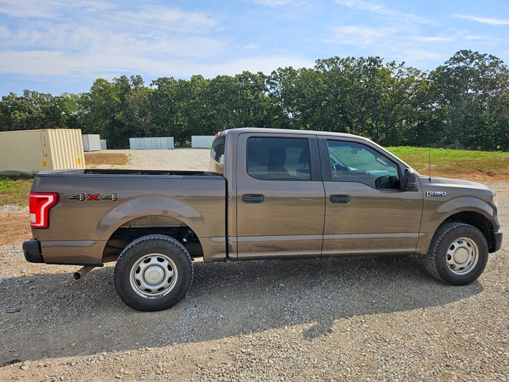 2016-ford-f150-image-16