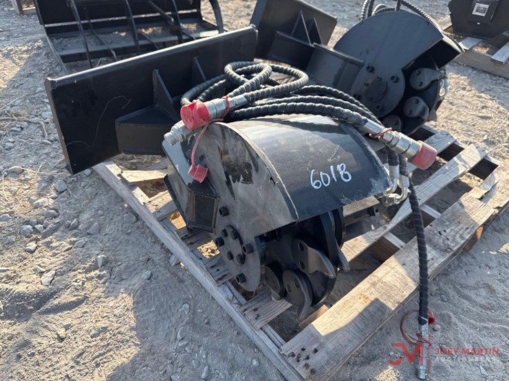 new-stump-grinder-mini-skid-steer-attachment-image-1