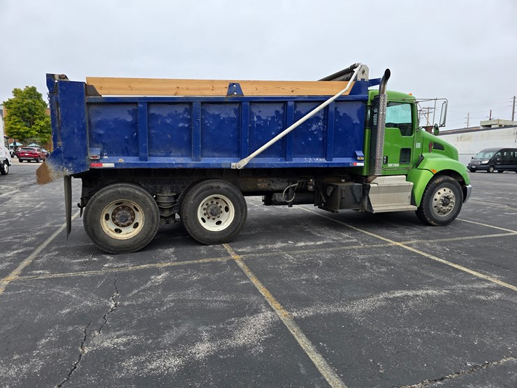 2016-kenworth-t370-image-31