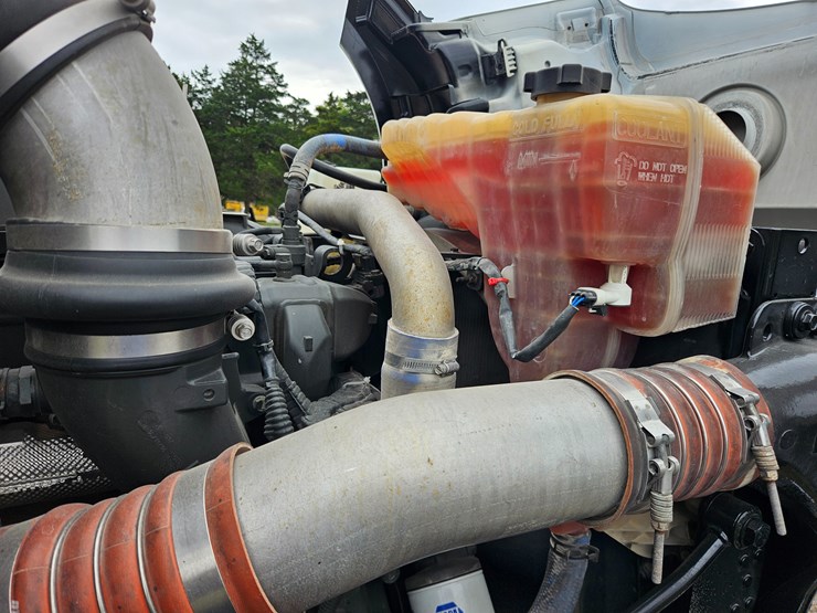 kenworth-t680-image-40