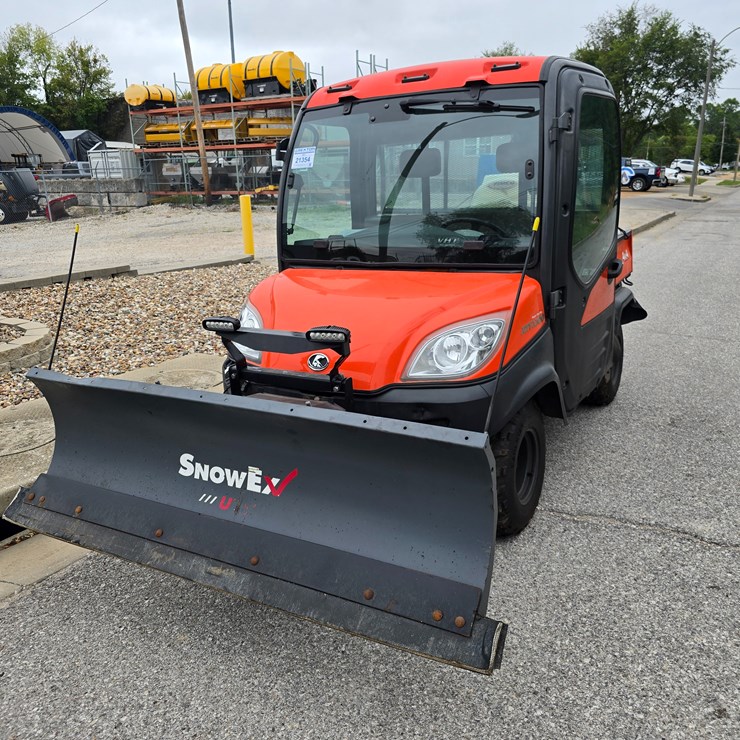KUBOTA RTV1100