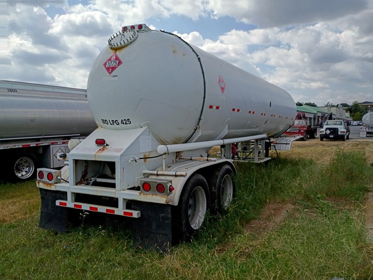 1977-trinity-tank-image-10