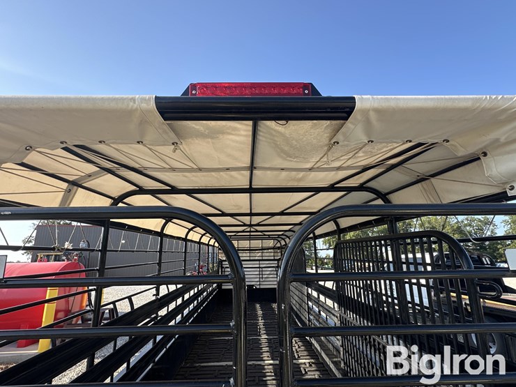2018-gooseneck-l7l1-28’-tri/a-livestock-trailer-image-20
