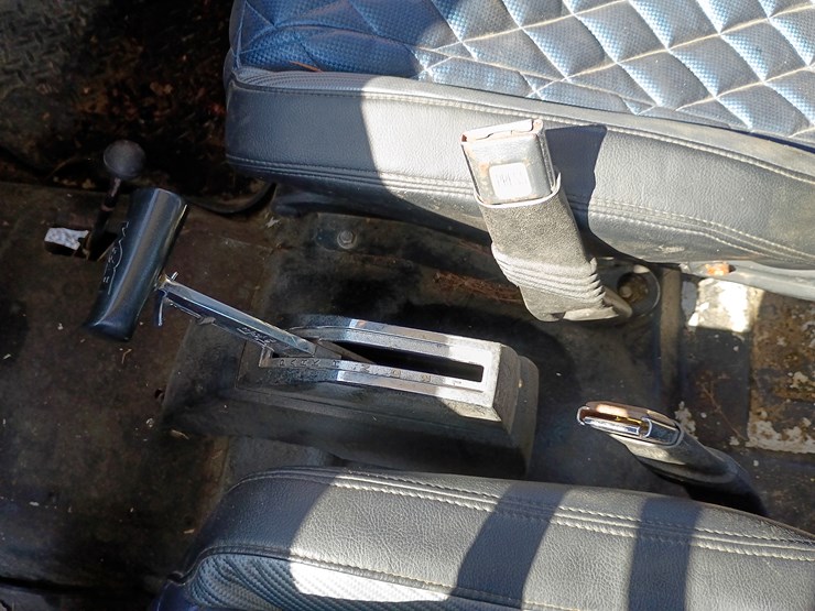 1995-jeep-wrangler-image-41