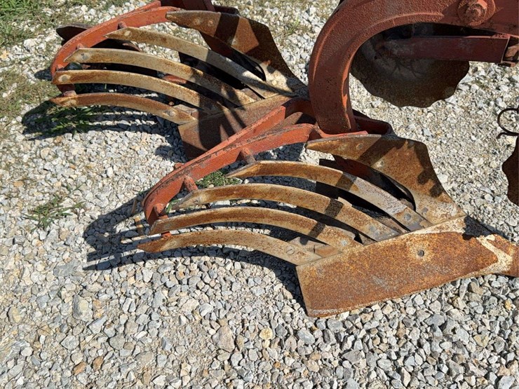 2-bottom-plow-image-14