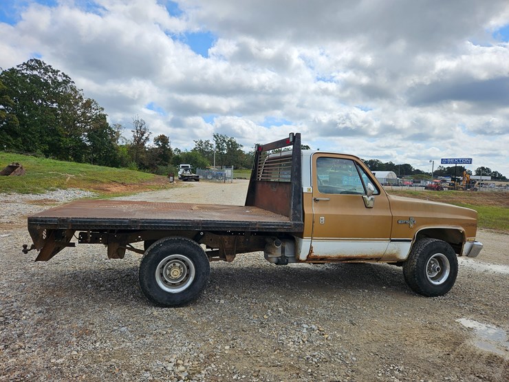 1984-chevrolet-k10-image-16