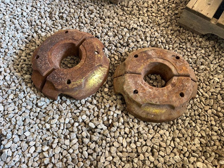 (2)-john-deere-wheel-weights-image-1