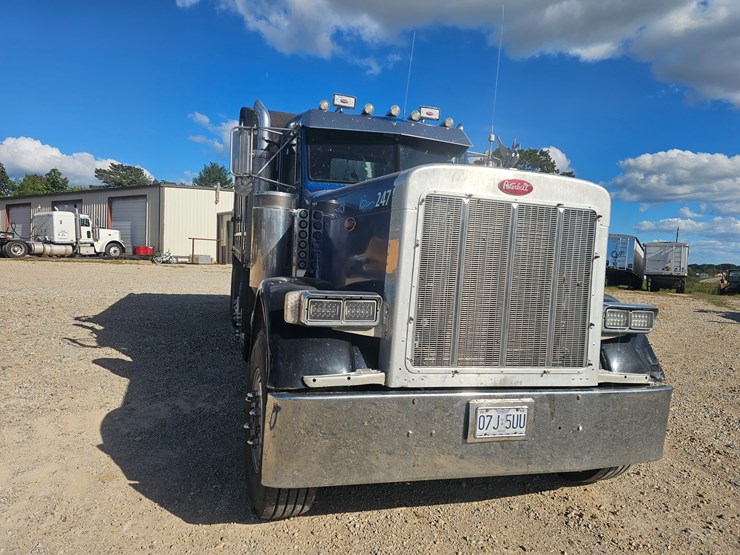 1989-peterbilt-379-image-29
