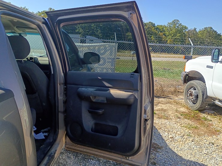 2008-chevrolet-silverado-image-54