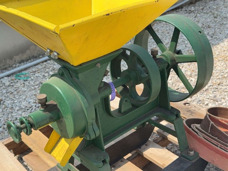 burr-mill-image-14