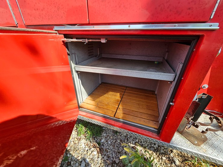 1983-ford-c800-image-89