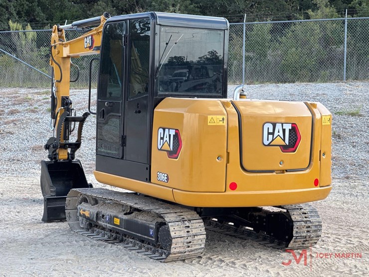 2014-caterpillar-306e-image-1