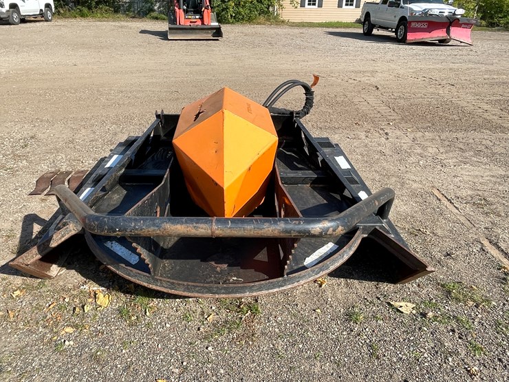 #4307-•-skid-pro-72"-skid-steer-mount-heavy-duty-brush-mower-image-4