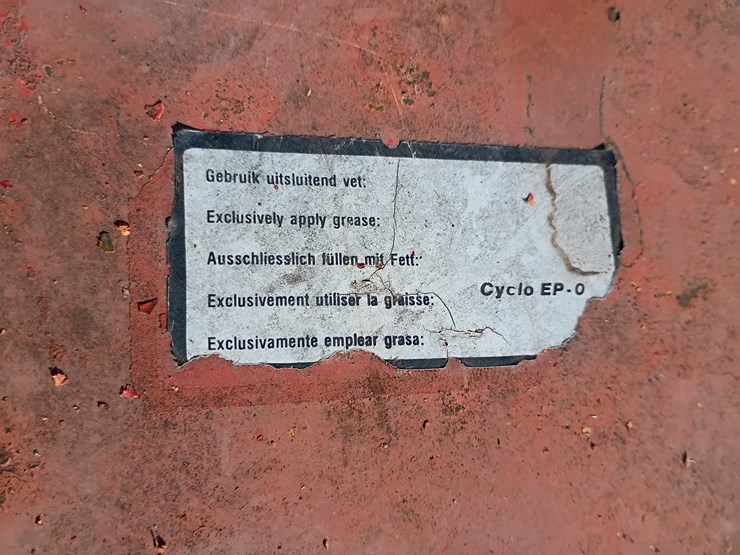 massey-ferguson-7-image-13