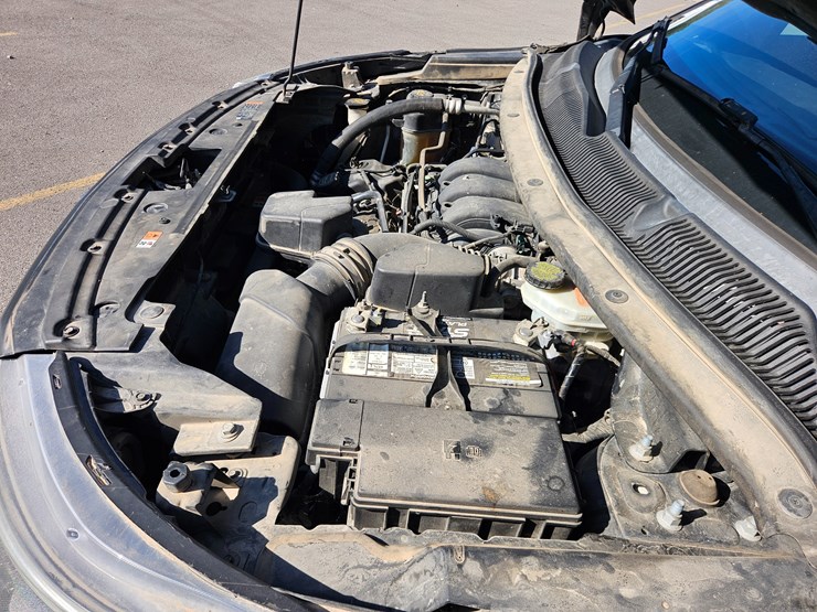 2017-ford-explorer-image-21