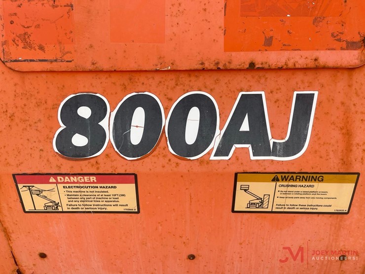 2016-jlg-800aj-image-9
