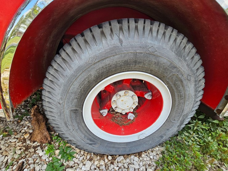 1983-ford-c800-image-81