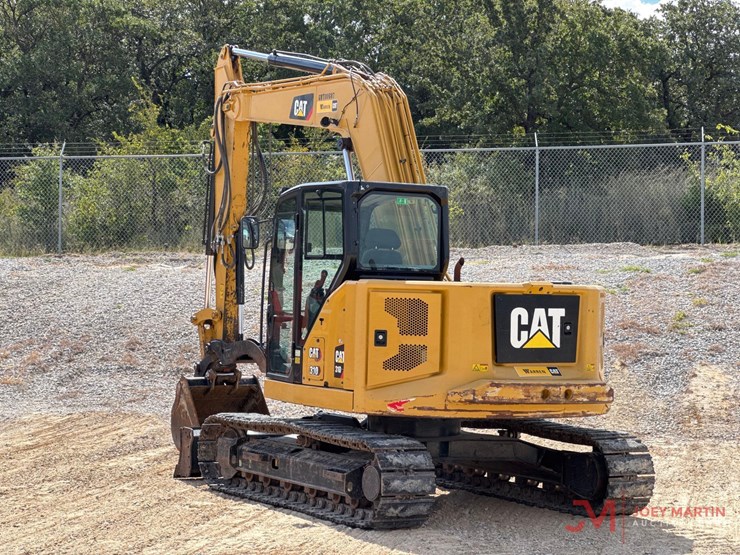 2019-caterpillar-310-image-1